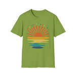 Retro Sunset Rays Wavy Shirt, Sun Shirt, Retro Sunshine Shirt, Sun Rays Tee, Beachy Vibes Tee, Retro Summer Time , Sunset Tshirt